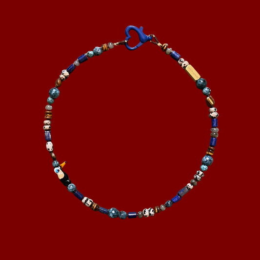 Jane | Tukan Kuşu Figürlü Lapis Lazuli ve Labradorit Doğaltaş Kolye