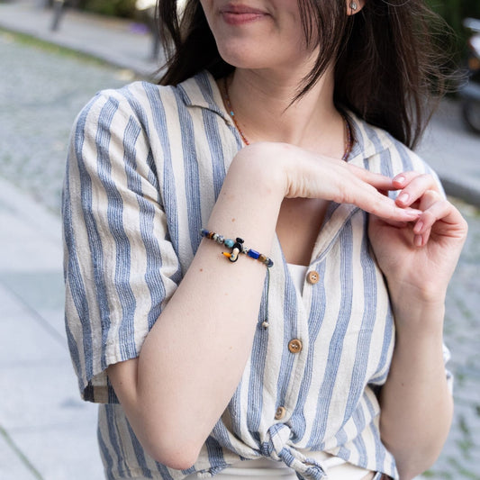 Jane | Adjustable Gemstone Bracelet with Toucan Figurine