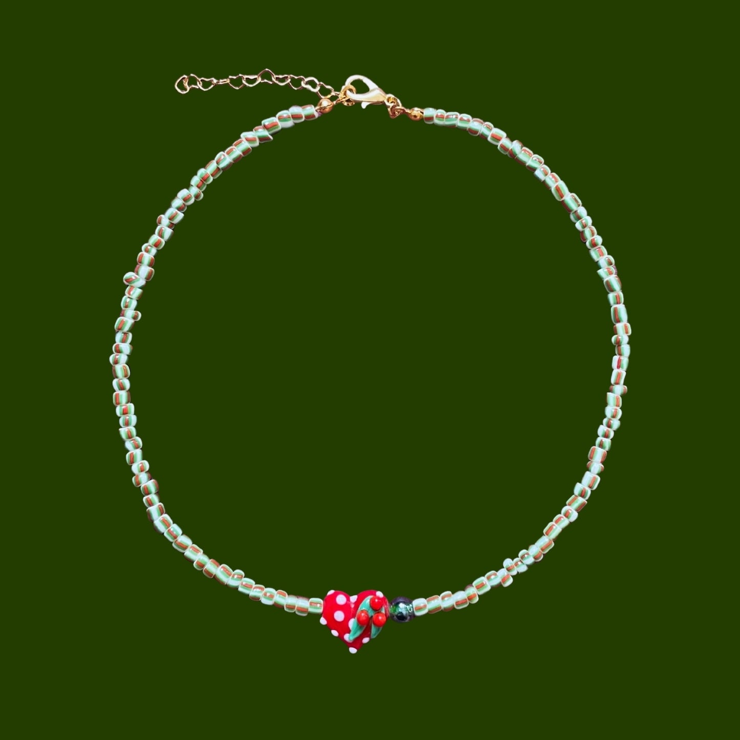 Small Talk with Santa | Yılbaşı Temalı Murano Cam Figürlü Çizgili Cam Kolye