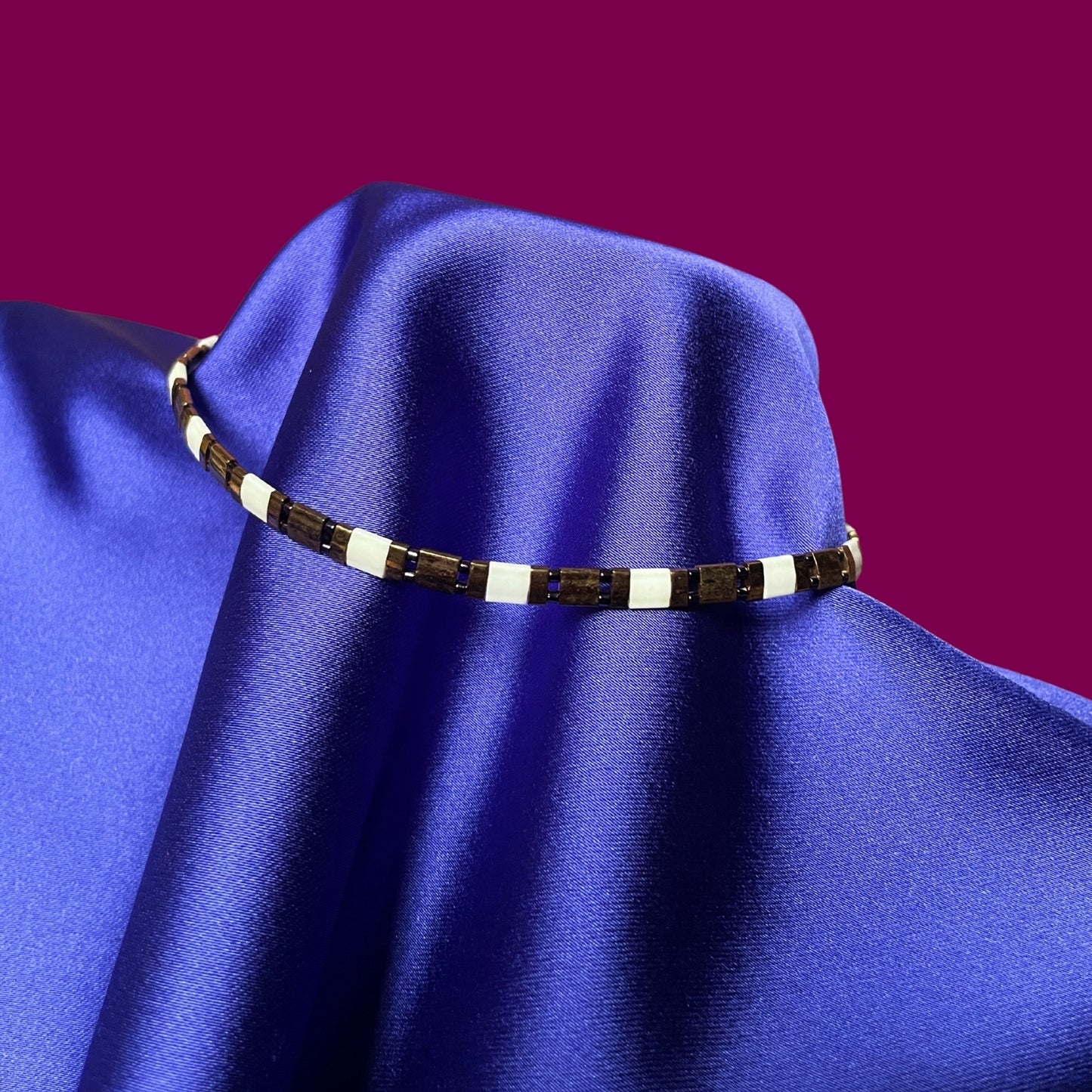 Crown | Krem ve Bronz Detaylı Miyuki Tila Boncuklu Choker Kolye