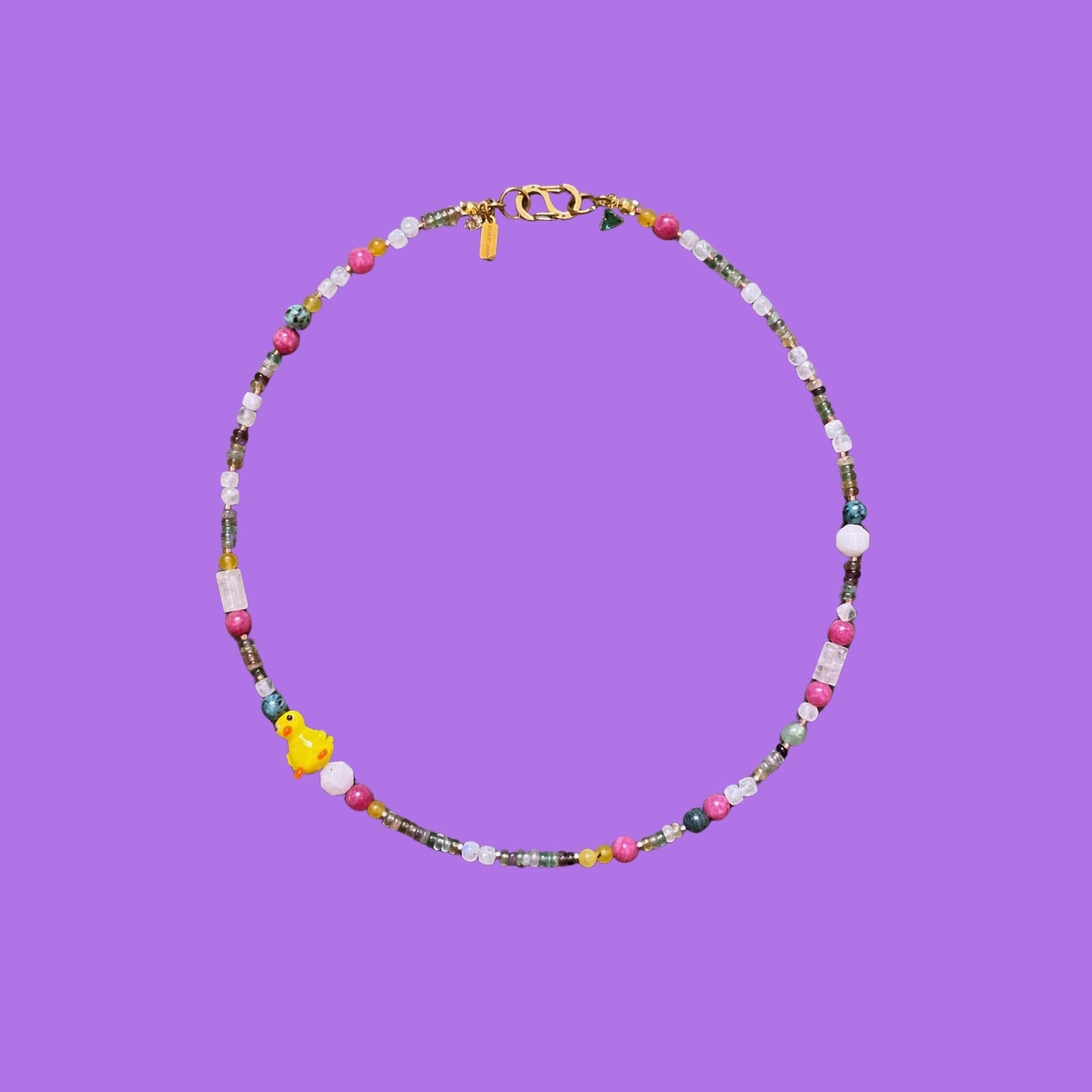 Duckling Baby | Civciv Ördek Figürlü Florit ve Ay Taşı Doğaltaş Kolye