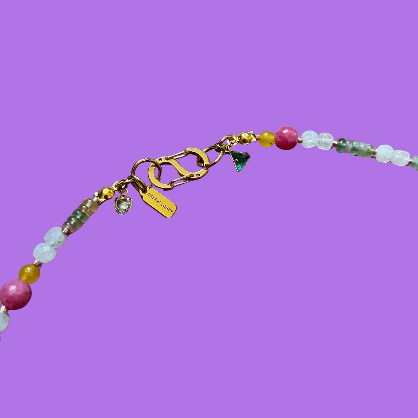 Duckling Baby | Civciv Ördek Figürlü Florit ve Ay Taşı Doğaltaş Kolye