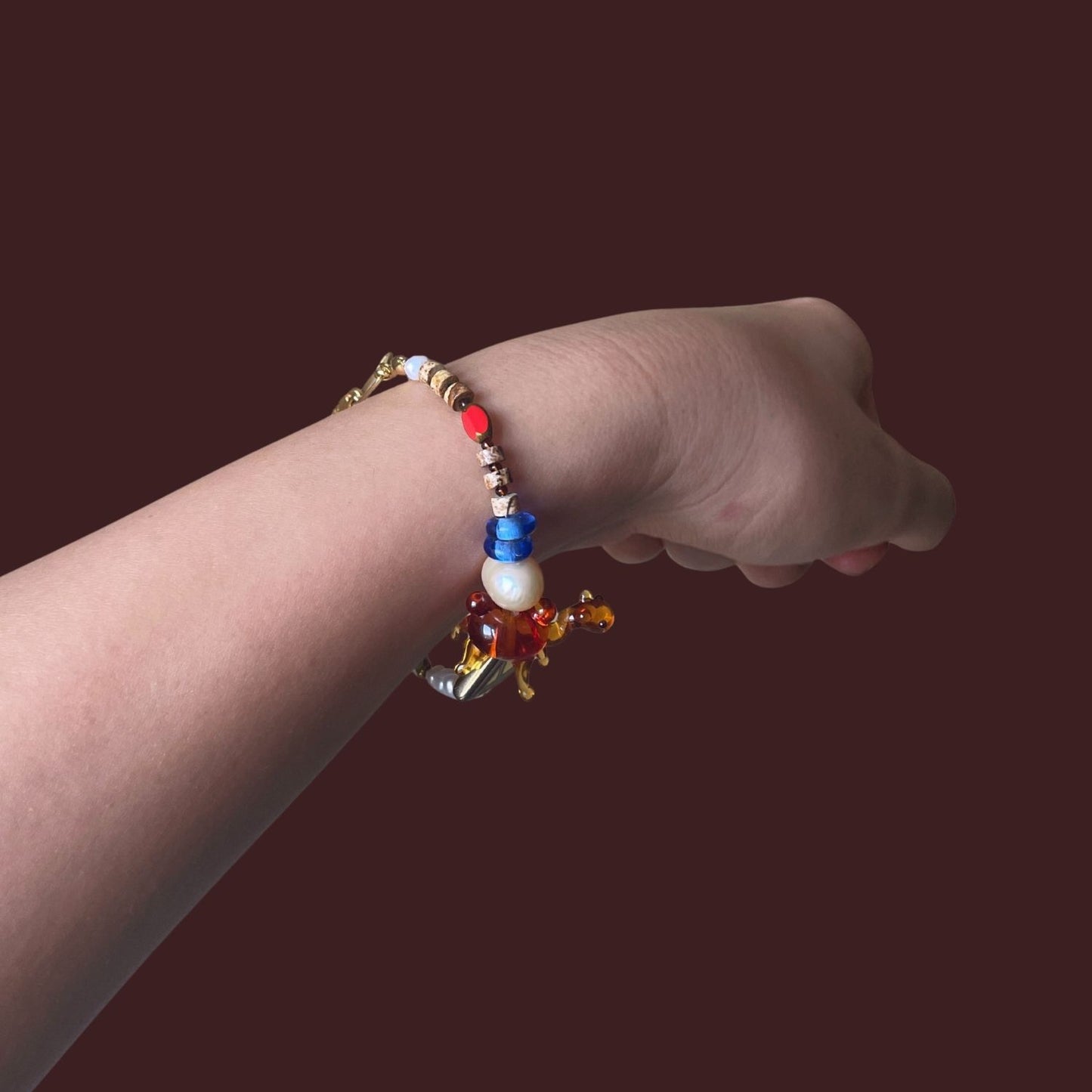 Midnight Stroll | İnci ve Doğaltaş Boncuklu Çöl Temalı Deve Bileklik