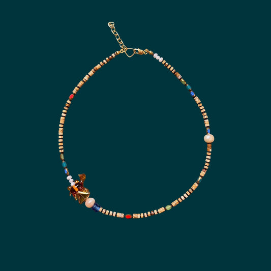 Midnight Stroll | İnci ve Doğaltaş Boncuklu Çöl Temalı Deve Kolye