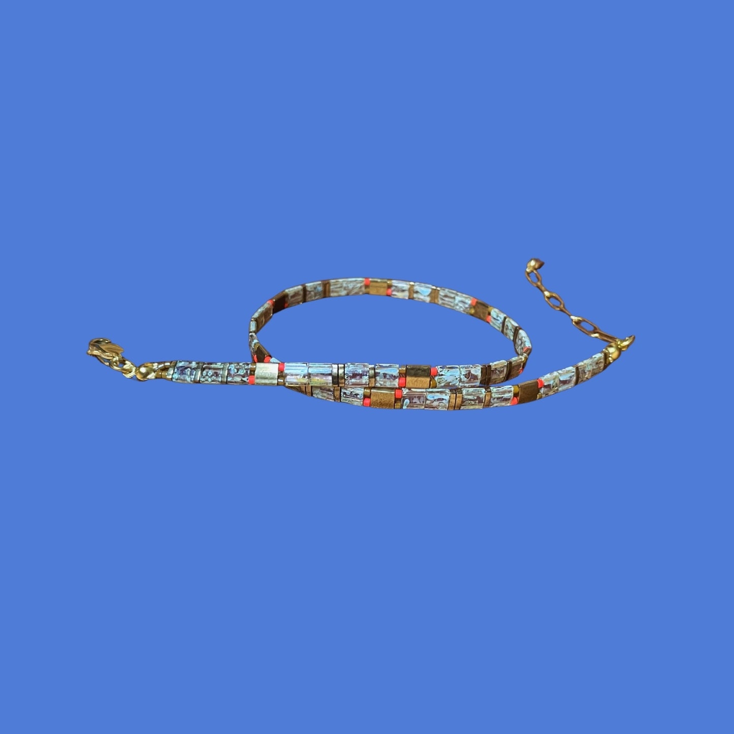 Turin | Beige Miyuki Tila Beaded Choker Necklace with Red and Bronze Details